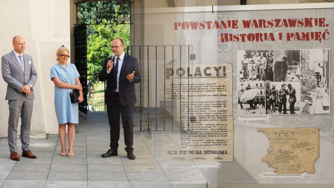 Otwarcie wystawy „Burza 1944…” na dziedzińcu APL, 26 VIII 2024 r.